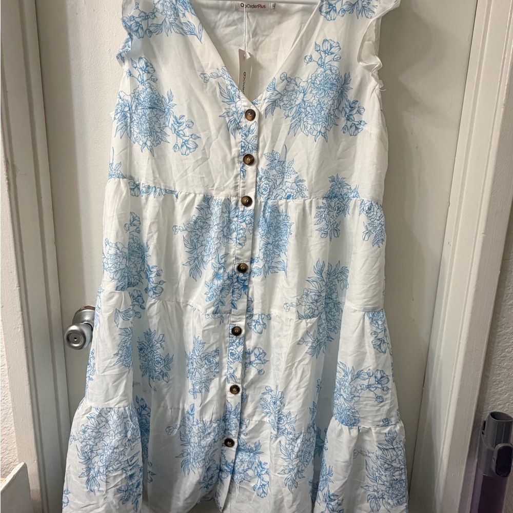 Charming Blue and White Dress